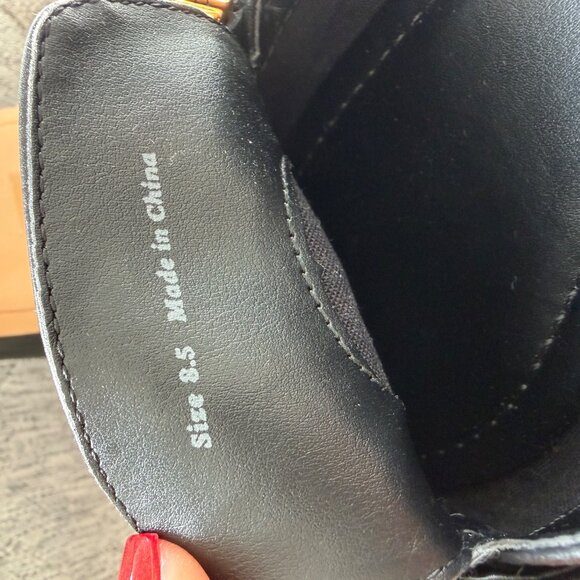 Dolce Vita Black Leather Mules With Gold Buckle Detail Size 8.5 - Picture 6 of 10